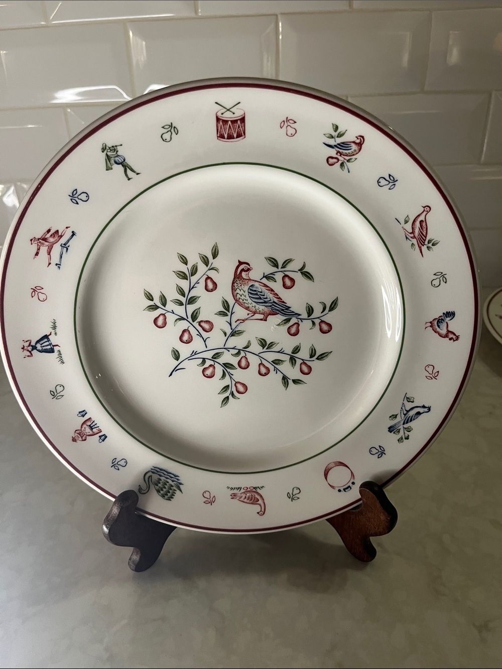 Johnson Brothers Dinner Plate  10.25” 12 Days of Christmas Partridge Pear Tree